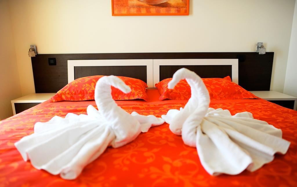 Apartments&Rooms Jelavić Seget Vranjica Pokój zdjęcie