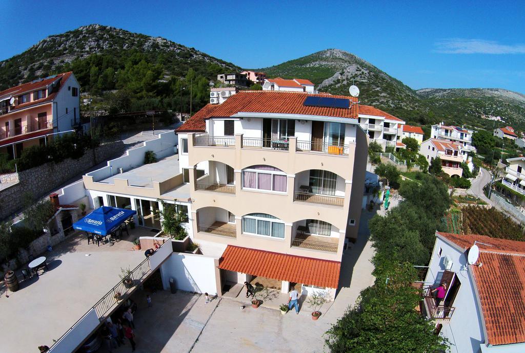 Apartments&Rooms Jelavić Seget Vranjica Zewnętrze zdjęcie